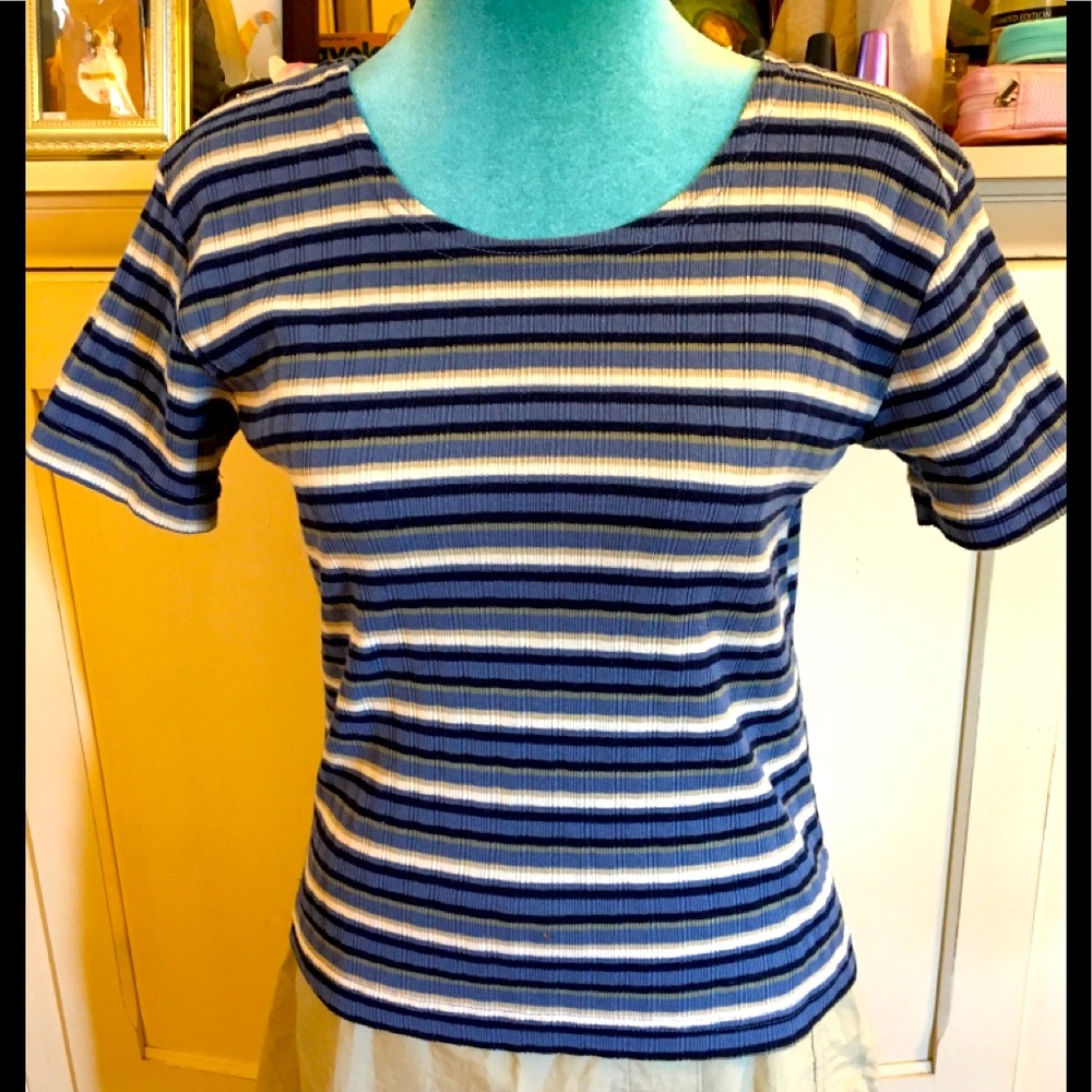 Vintage 90’s/Y2K Striped Short Sleeve Top size Small Excellent condition